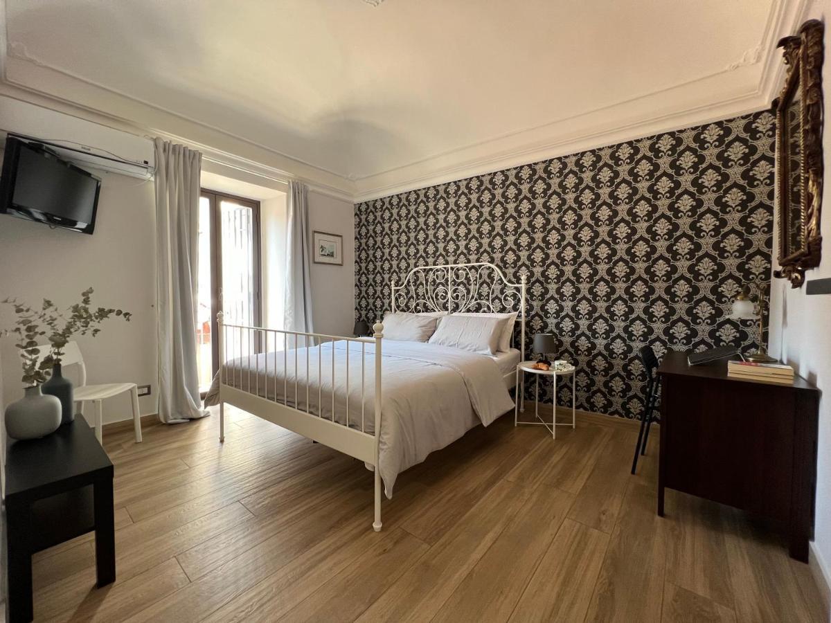 Emanuele Room カターニア エクステリア 写真